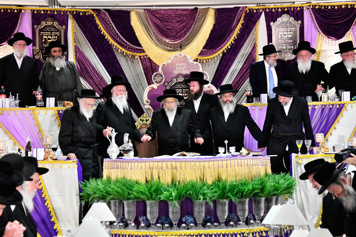 סיום מסכת שבת בחצה"ק פינסק קארלין