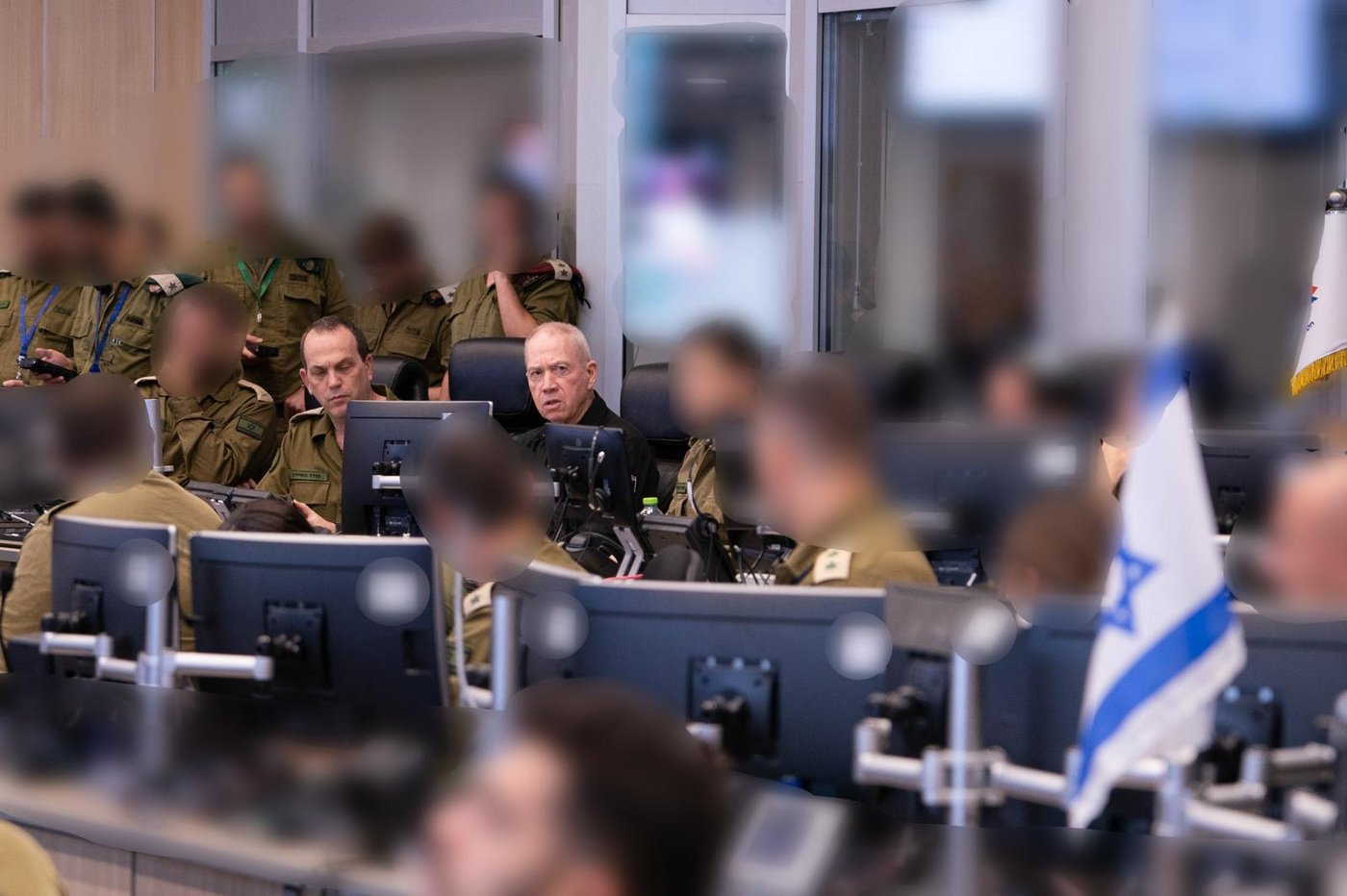 גלנט: ״רבבות רקטות וטילים מדויקים - הוצאו מכשירות״ | צפו