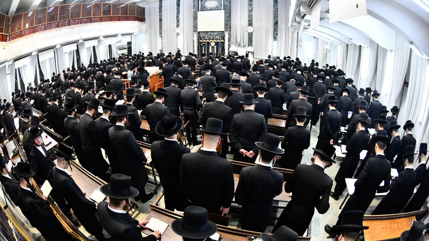 סליחות ראשונות בחצה"ק סאטמר בני ברק