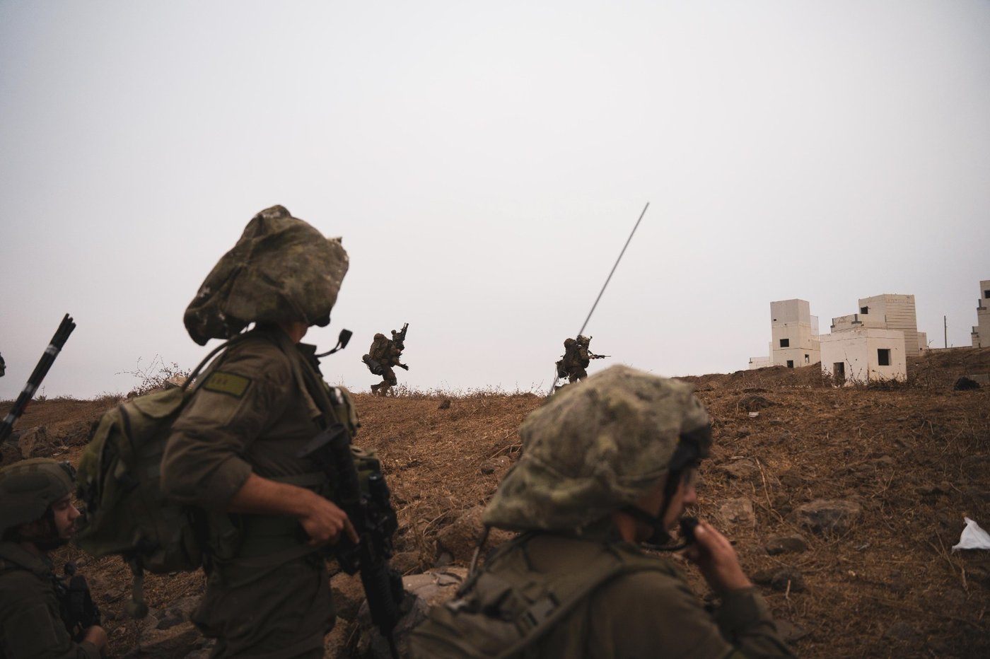 אימונים של לוחמי גולני, עציוני ושיריון לכניסה קרקעית בלבנון 