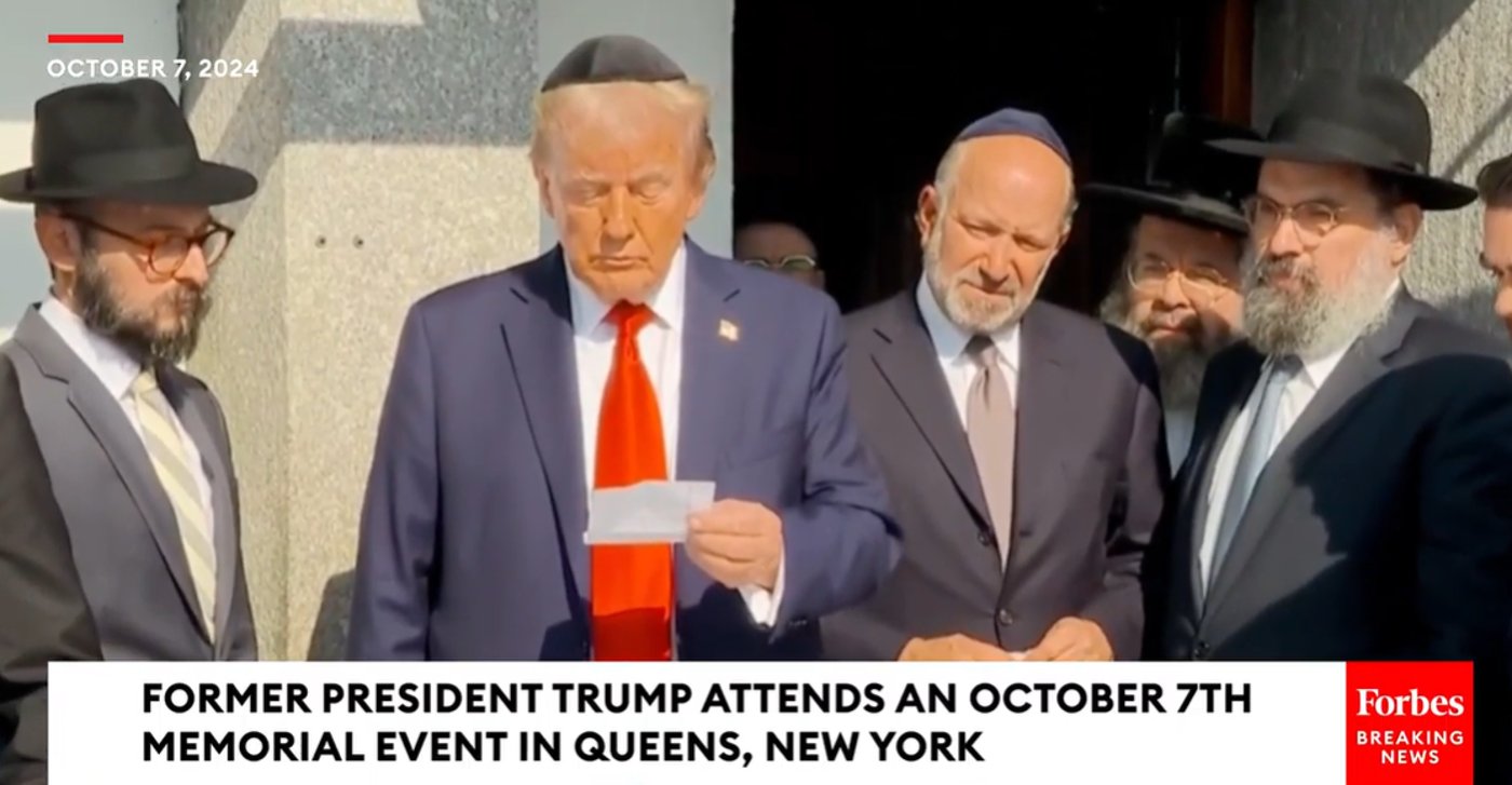 הנשיא לשעבר דונלד טראמפ הגיע לאוהל הרבי מחב"ד בניו יורק | צפו בתיעוד