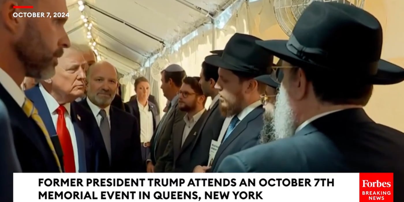 הנשיא לשעבר דונלד טראמפ הגיע לאוהל הרבי מחב"ד בניו יורק | צפו בתיעוד