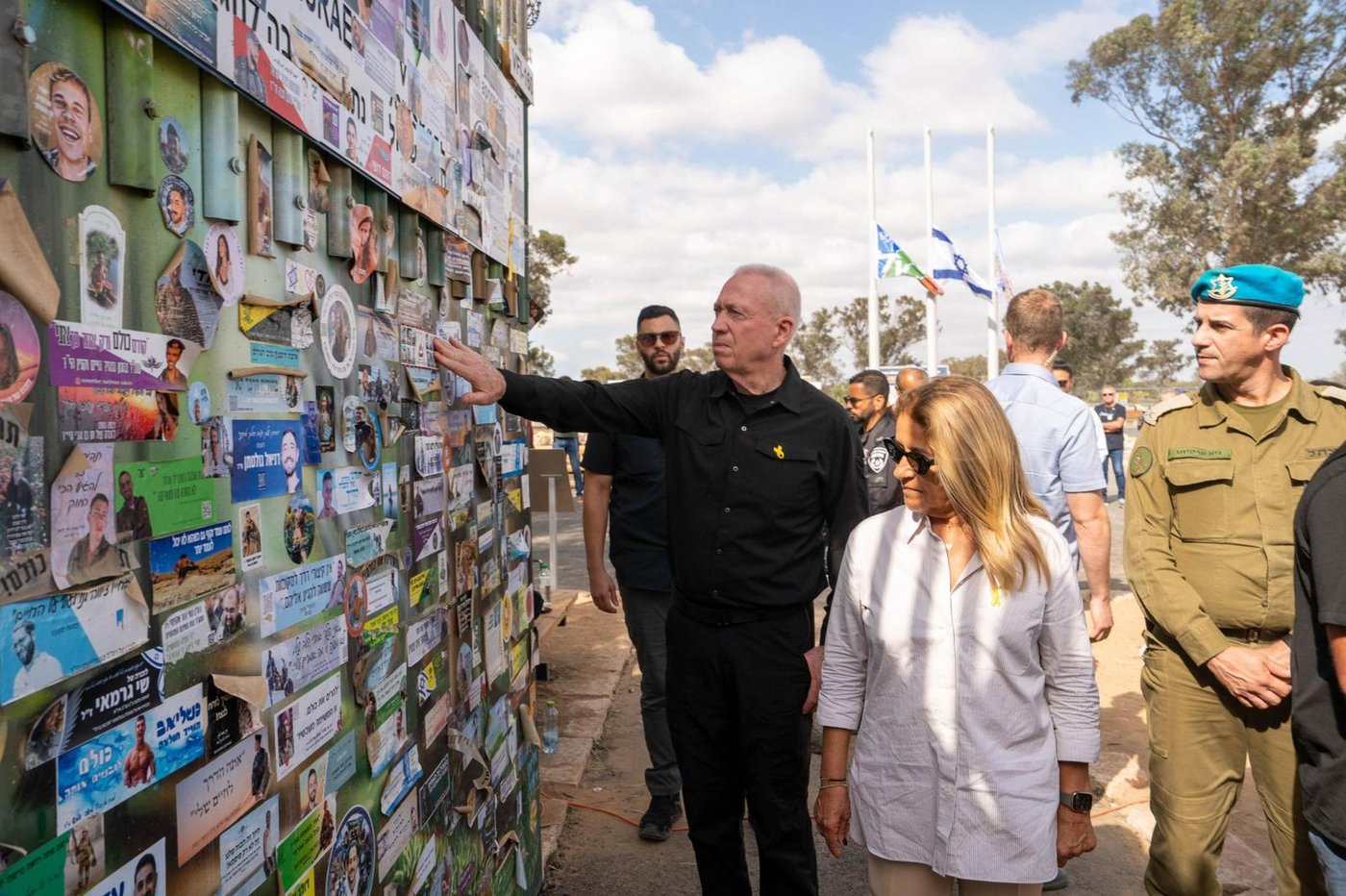 חמישה טילים שוגרו מלבנון למרכז | צה"ל תקף את מטה המודיעין של חיזבאללה
