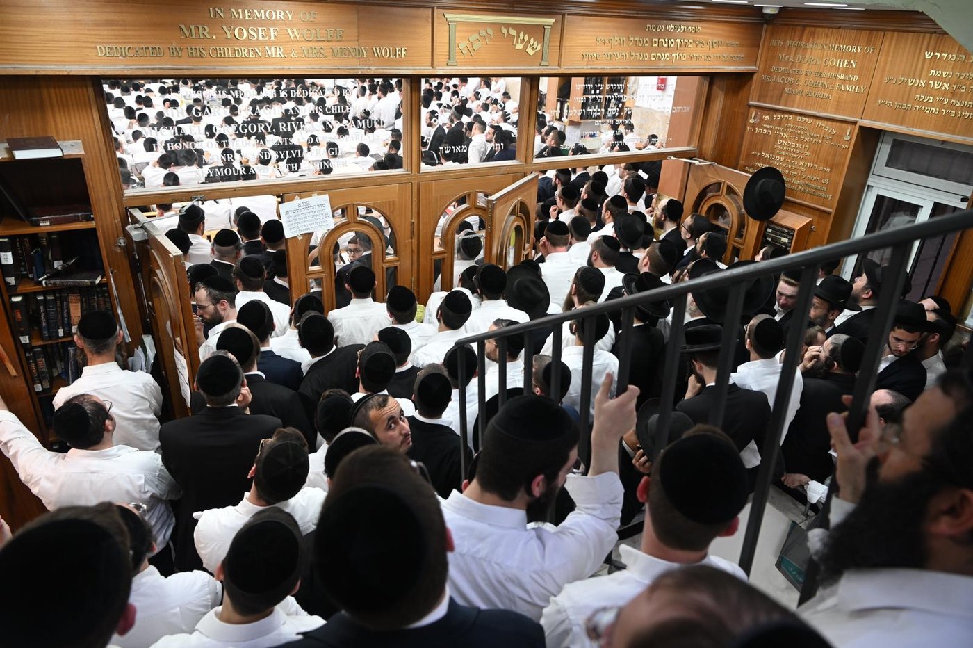 המנהיג הליטאי במשא השנתי בהיכל ישיבת מיר אשתקד
