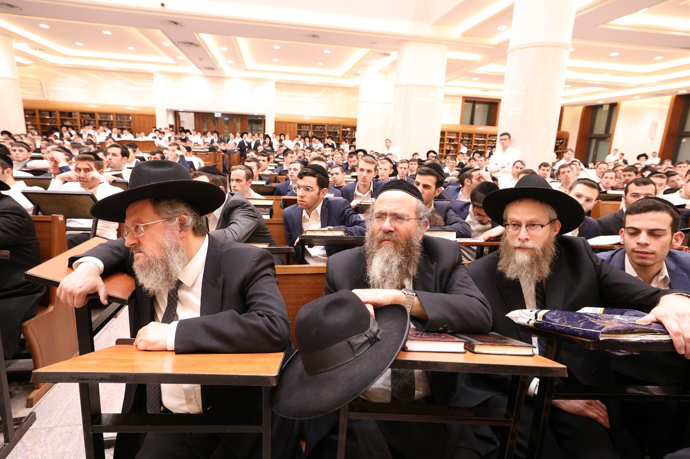 הגר"מ שטרנבוך בישיבת וולפסון 