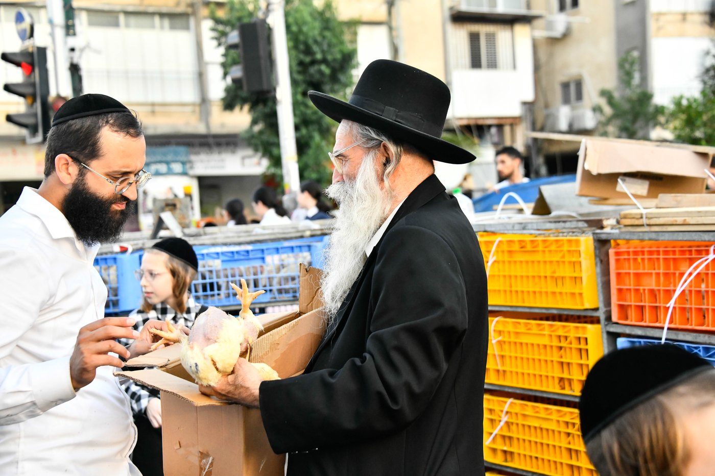 מנהג כפרות בבני ברק 
