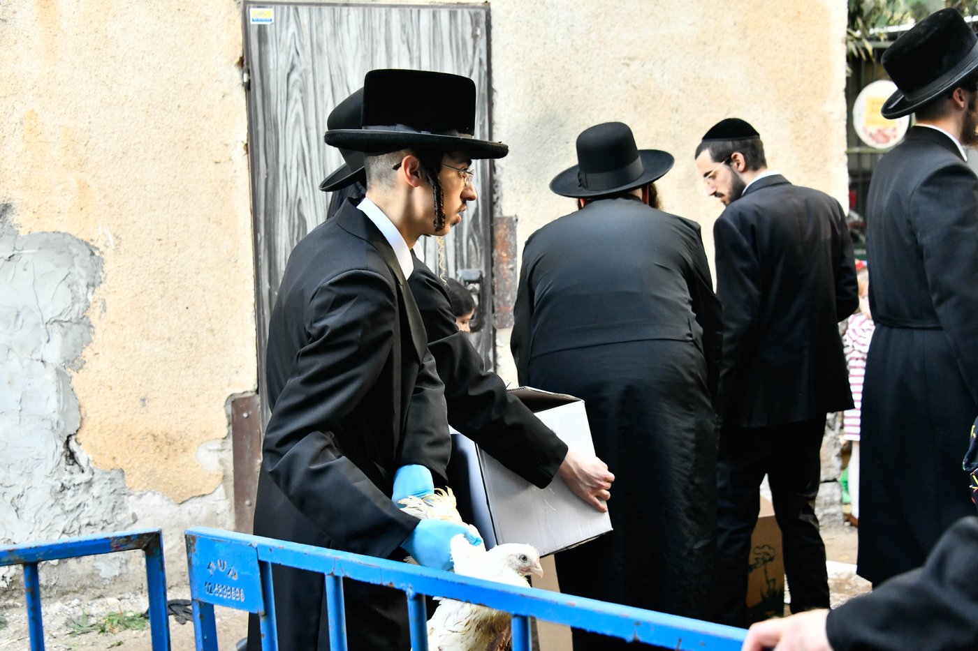 מנהג כפרות בבני ברק 