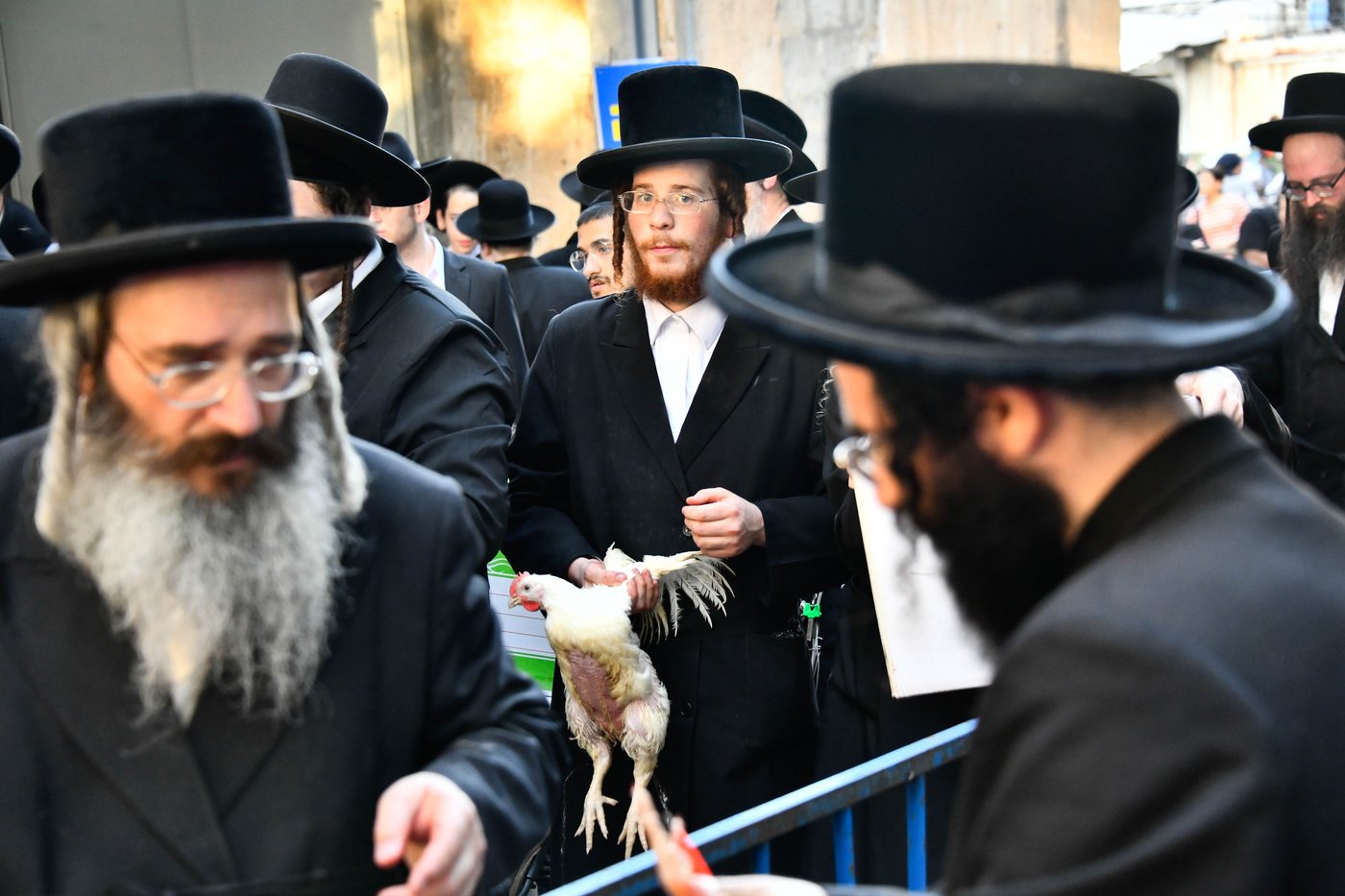 מנהג כפרות בבני ברק 