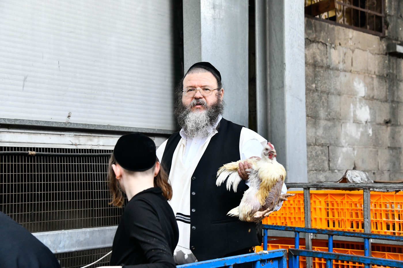 מנהג כפרות בבני ברק 