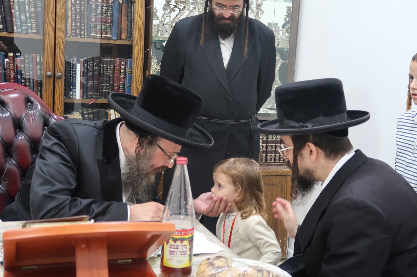 שמחת החלאקה לנכד האדמורי"ם משאץ ויזניץ - לייטשיק