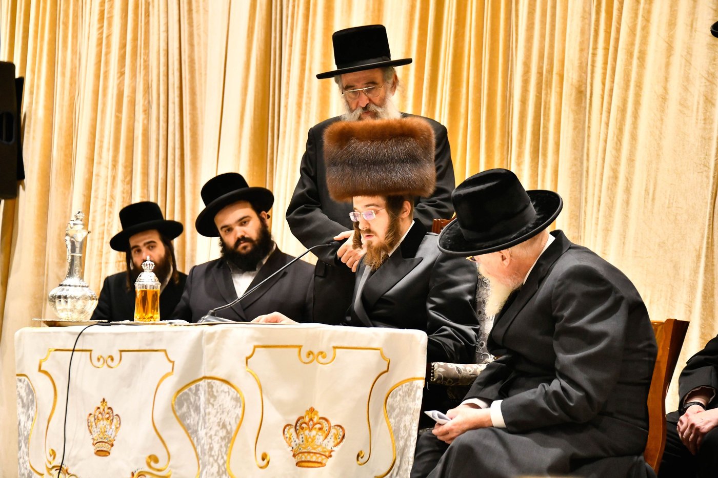 האדמו"ר מסאדיגורה במנהג תשליך