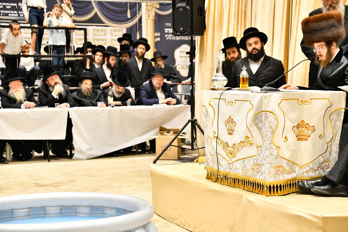 האדמו"ר מסאדיגורה במנהג תשליך