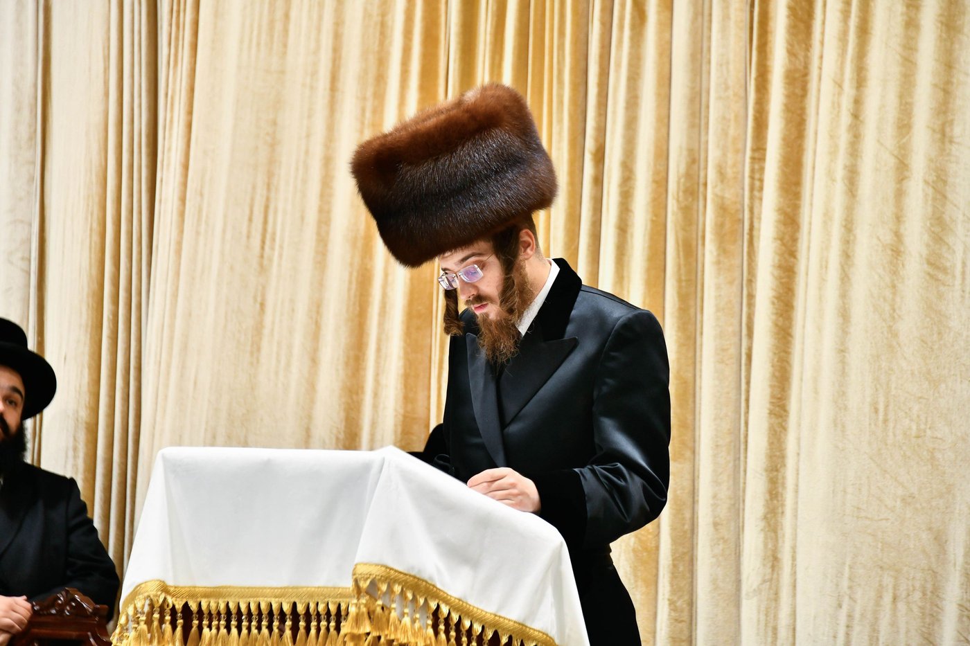 האדמו"ר מסאדיגורה במנהג תשליך