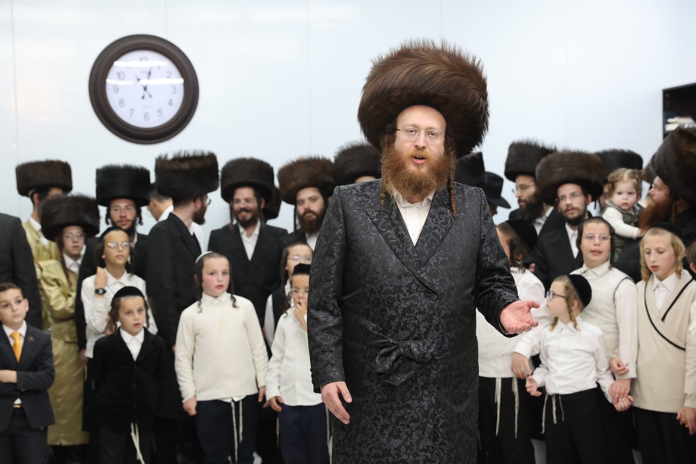 שמחת בית השואבה עם האדמו"ר מספינקא בית שמש ברמת בית שמש ד' 3