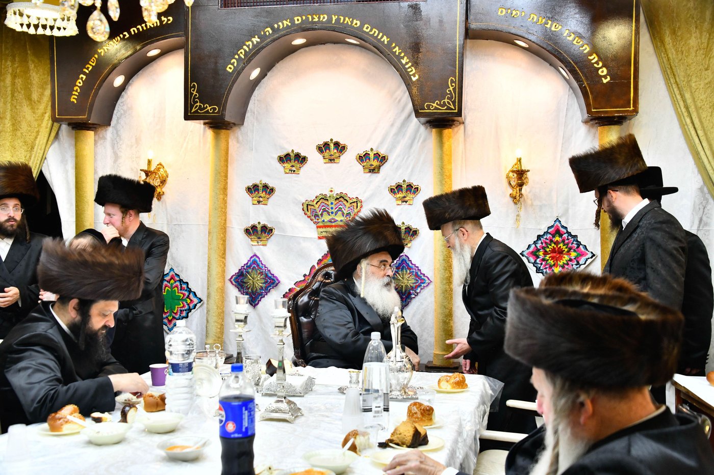 חול המועד סוכות בחצה"ק דושינסקיא 