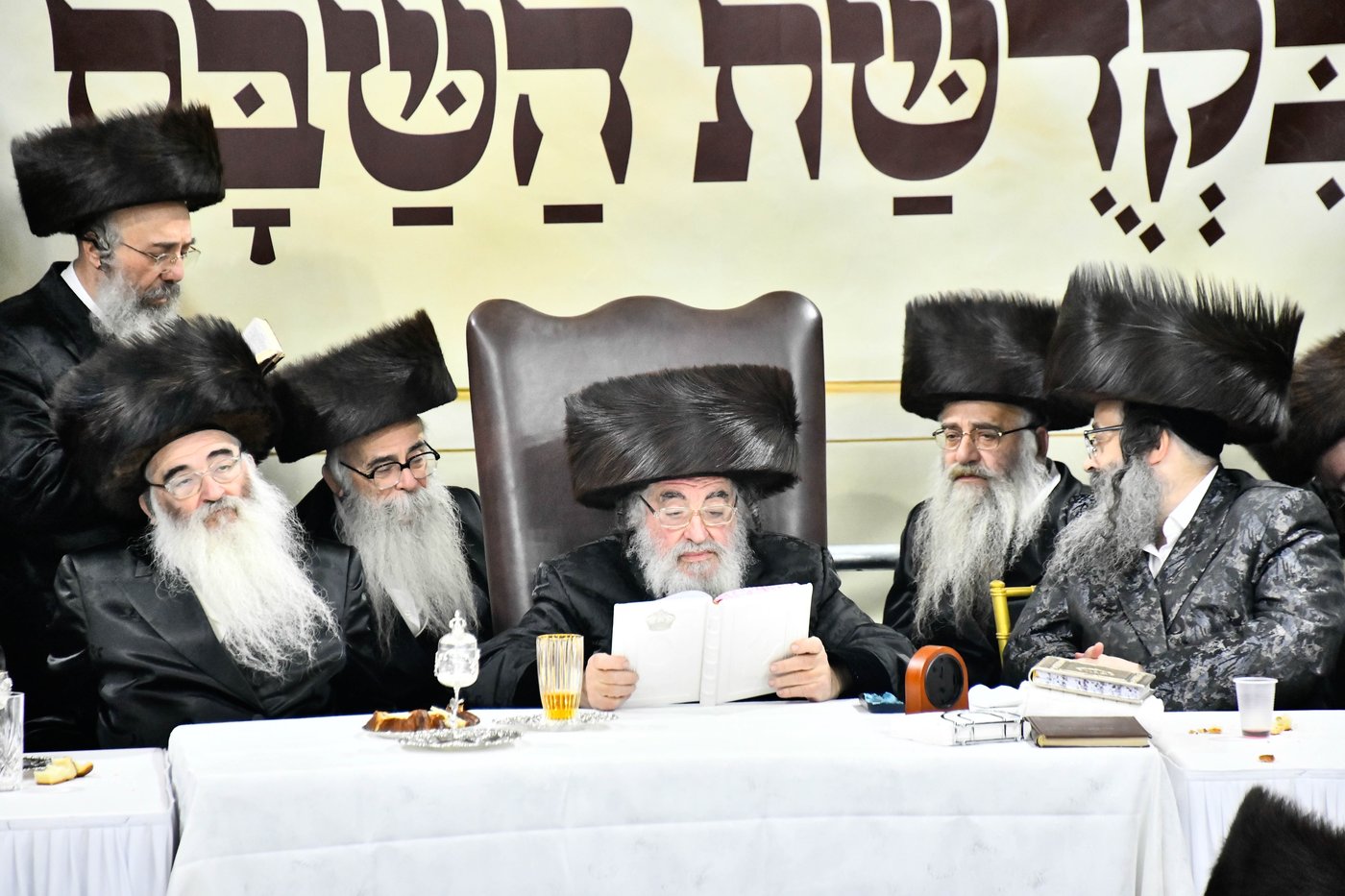 האדמו"ר מויז'ניץ במסע הקודש לאוקראיינה 