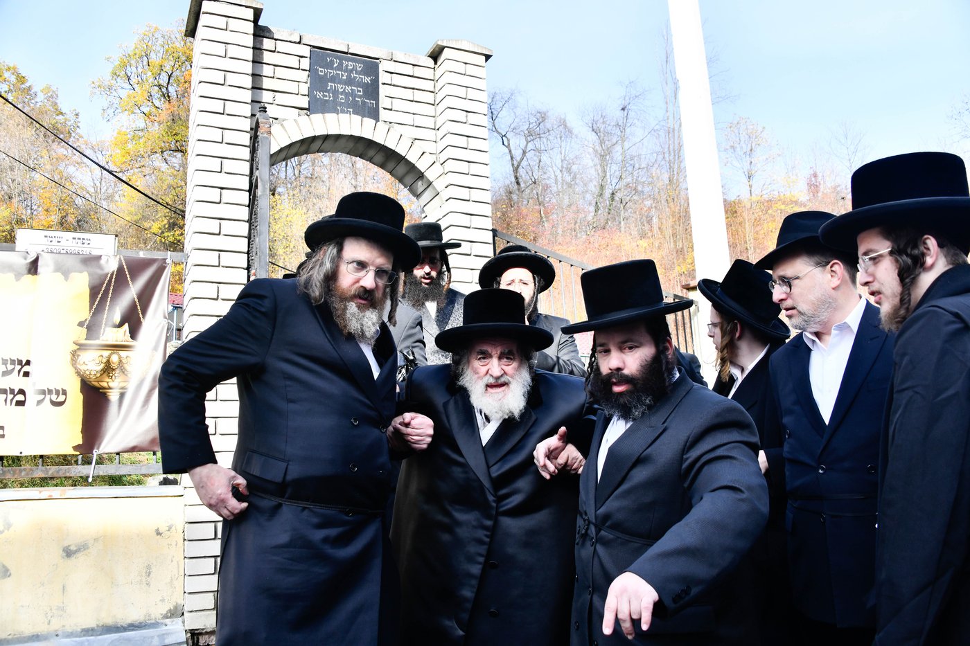 האדמו"ר מויז'ניץ במסע הקודש לאוקראיינה 