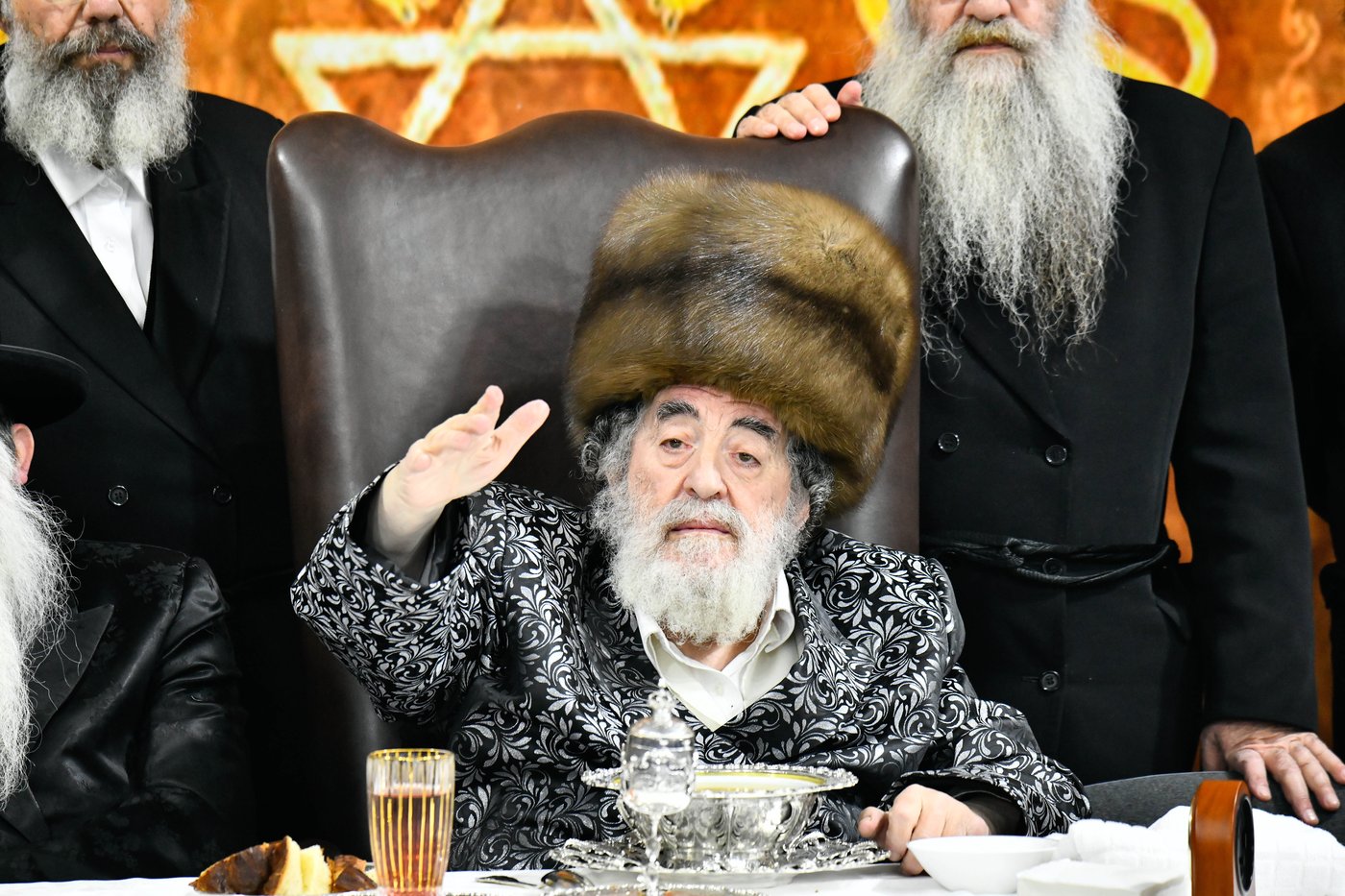 האדמו"ר מויז'ניץ במסע הקודש לאוקראיינה 
