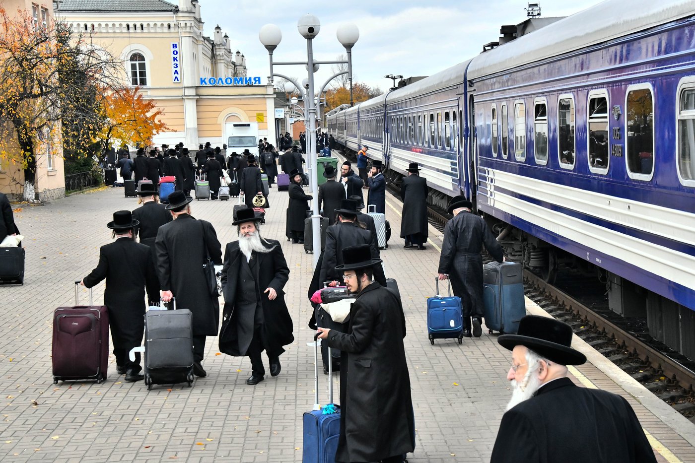 האדמו"ר מויז'ניץ במסע הקודש לאוקראיינה 