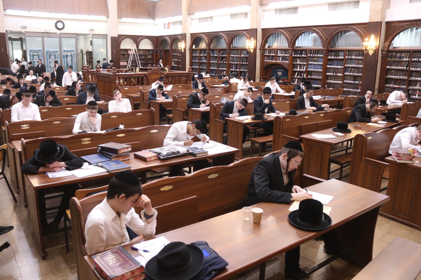 מבחני ושננתם בארה"ק 