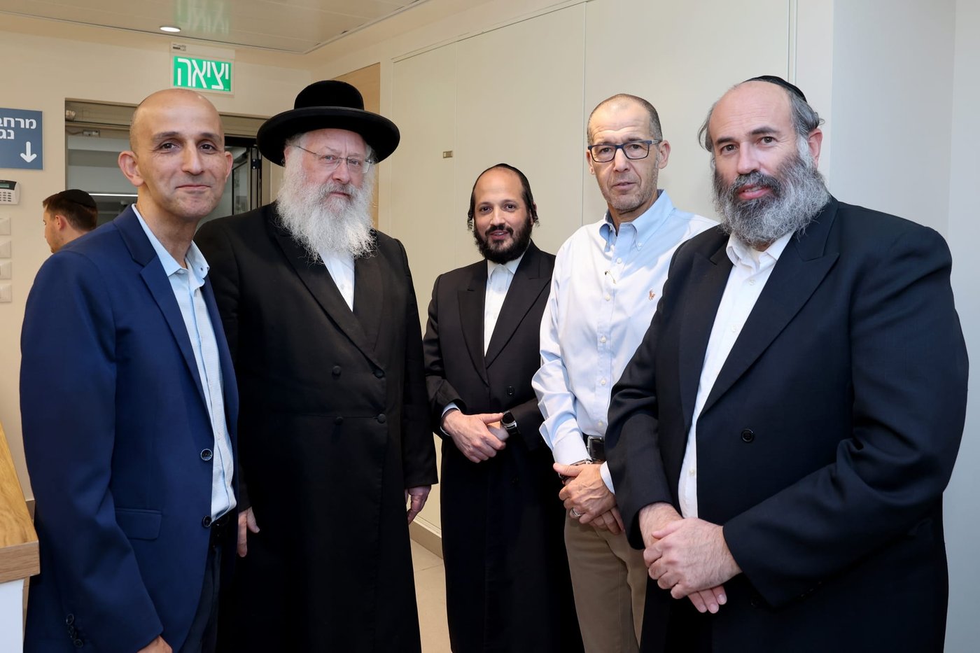 רבני העיר בני ברק בקביעת מזוזה ביחידה להתפתחות הילד בלאומית