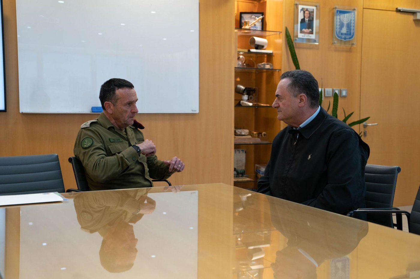 שר הביטחון כץ והרמטכ"ל הלוי, היום 