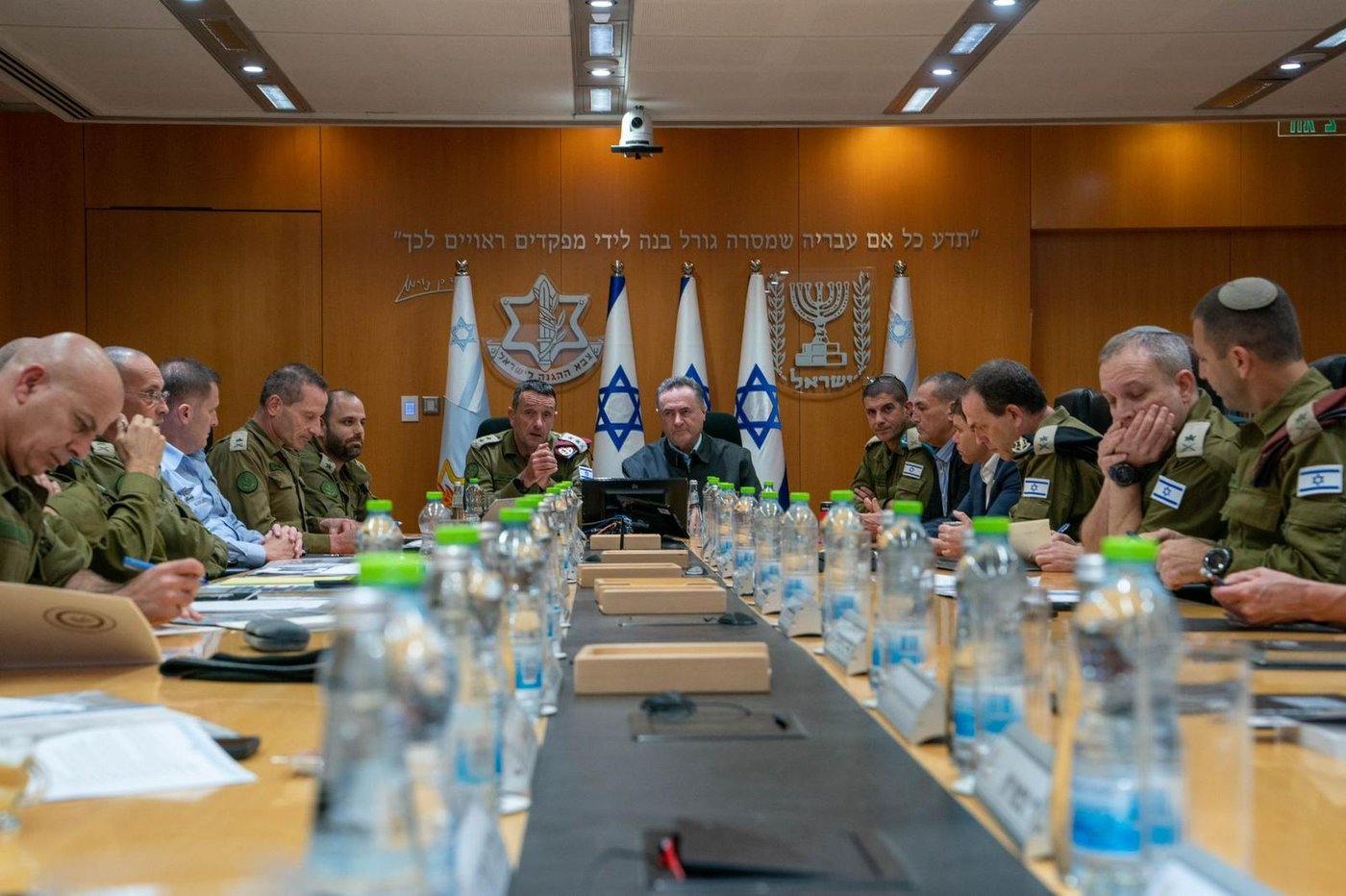 שר הביטחון כץ עם חברי פורום המטכ"ל