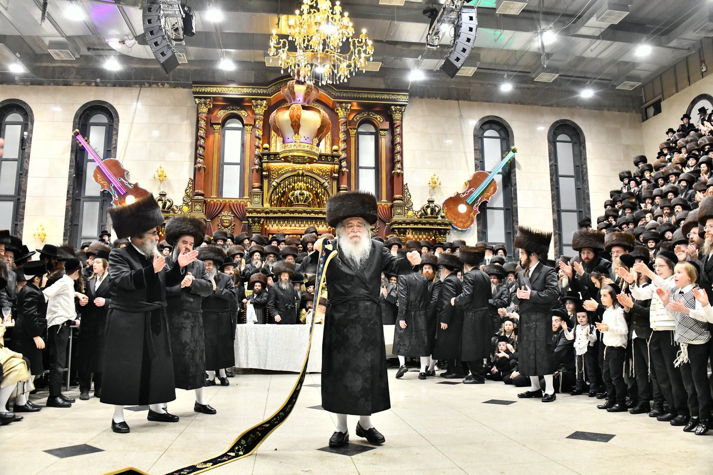 שמחת בית דארג - תולדות אברהם יצחק - ספינקא מאנסי 