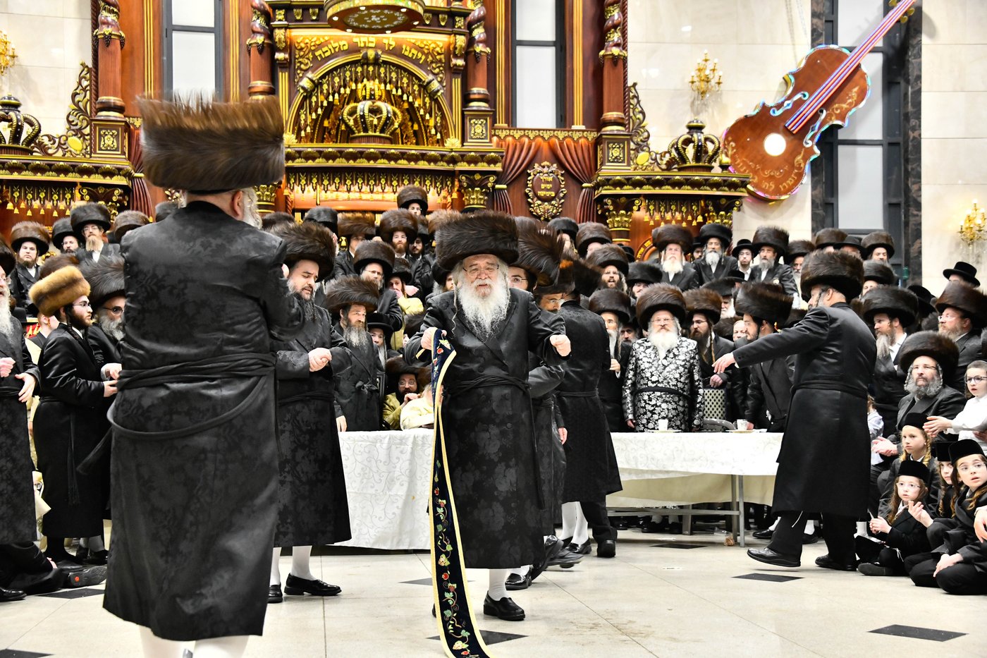 שמחת בית דארג - תולדות אברהם יצחק - ספינקא מאנסי 