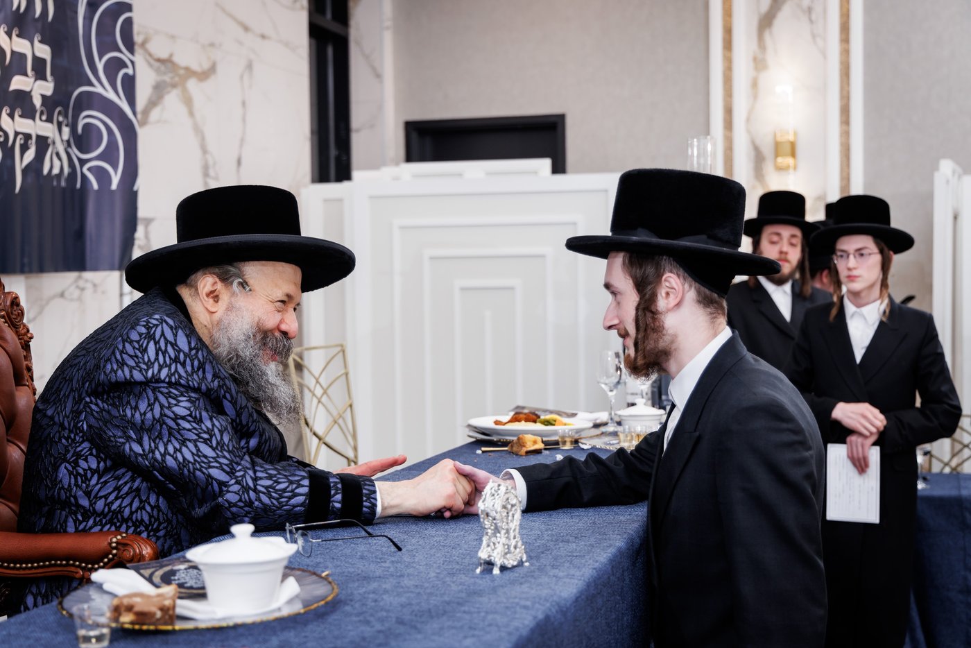 דינר לטובת בניית ביהמ"ד הגדול באבוב 45 