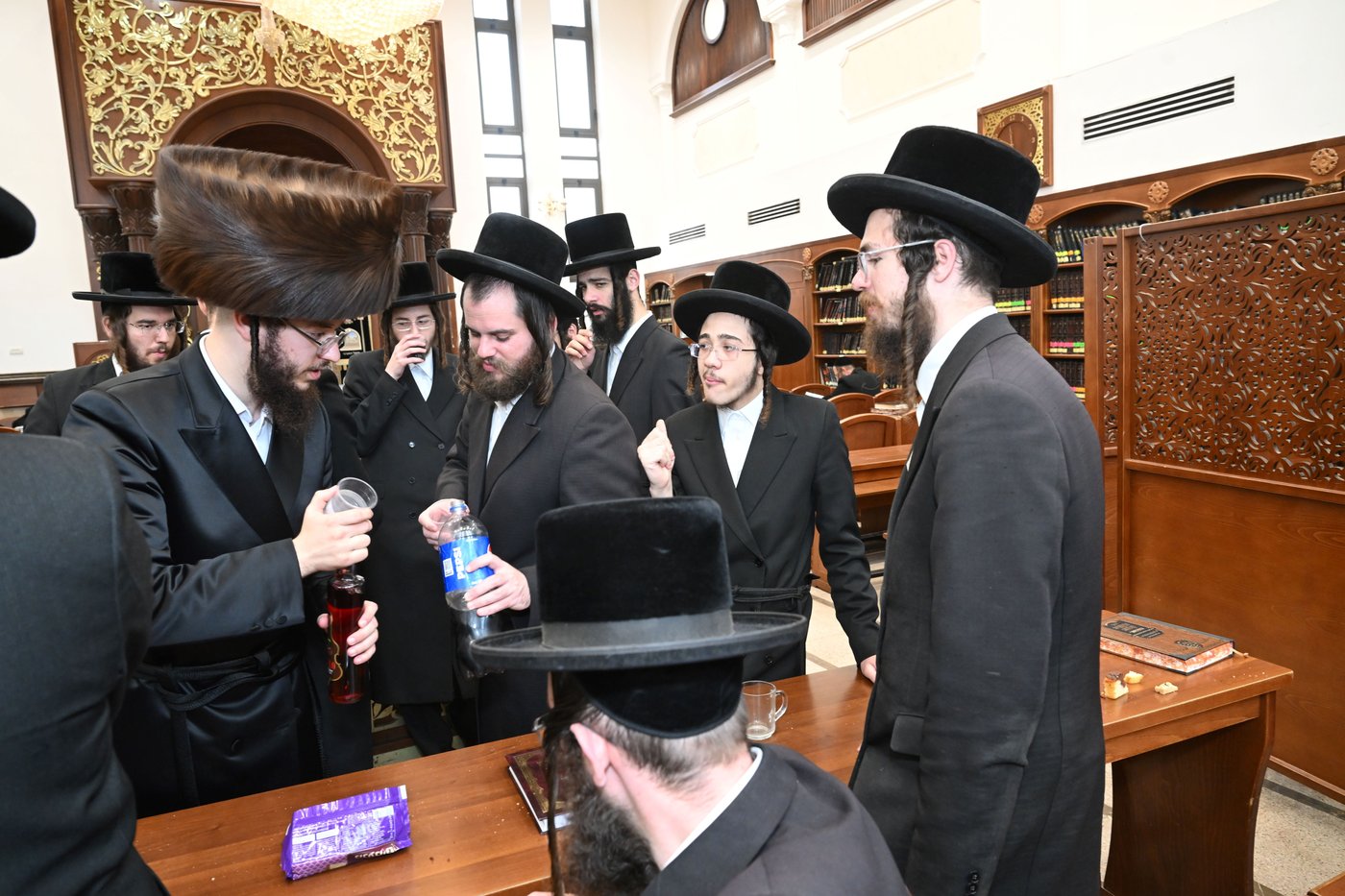שמחת הברית בחצרות רימנוב - קומרנא - טעמשוואר