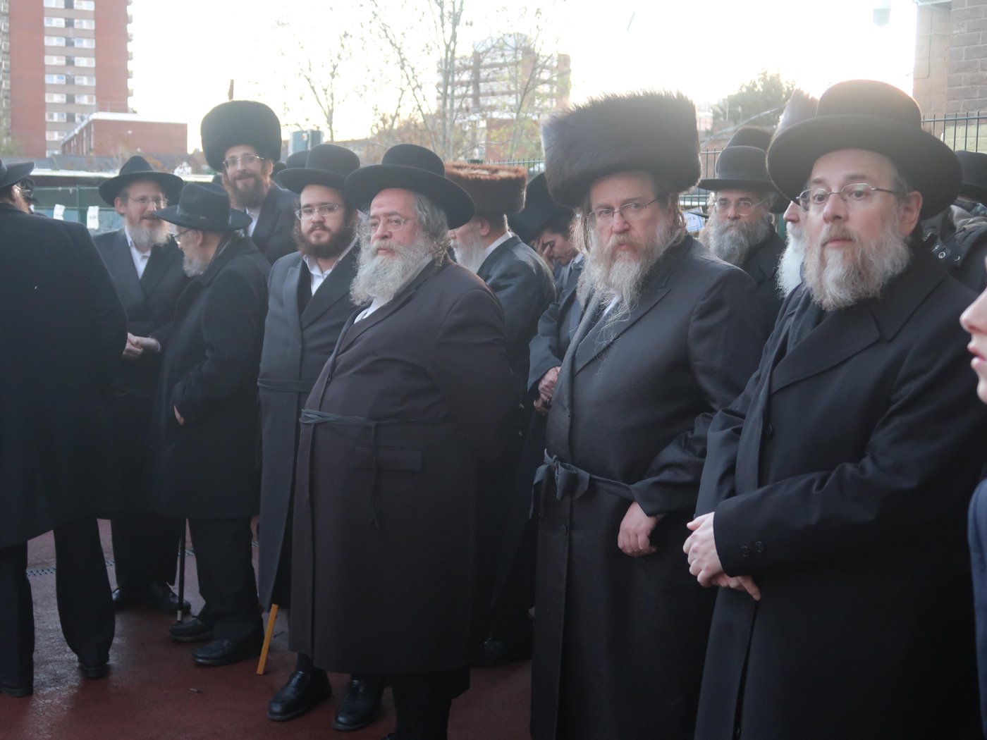 הגה"ח ר' יצחק דוד אלתר בביקור חיזוק בלונדון