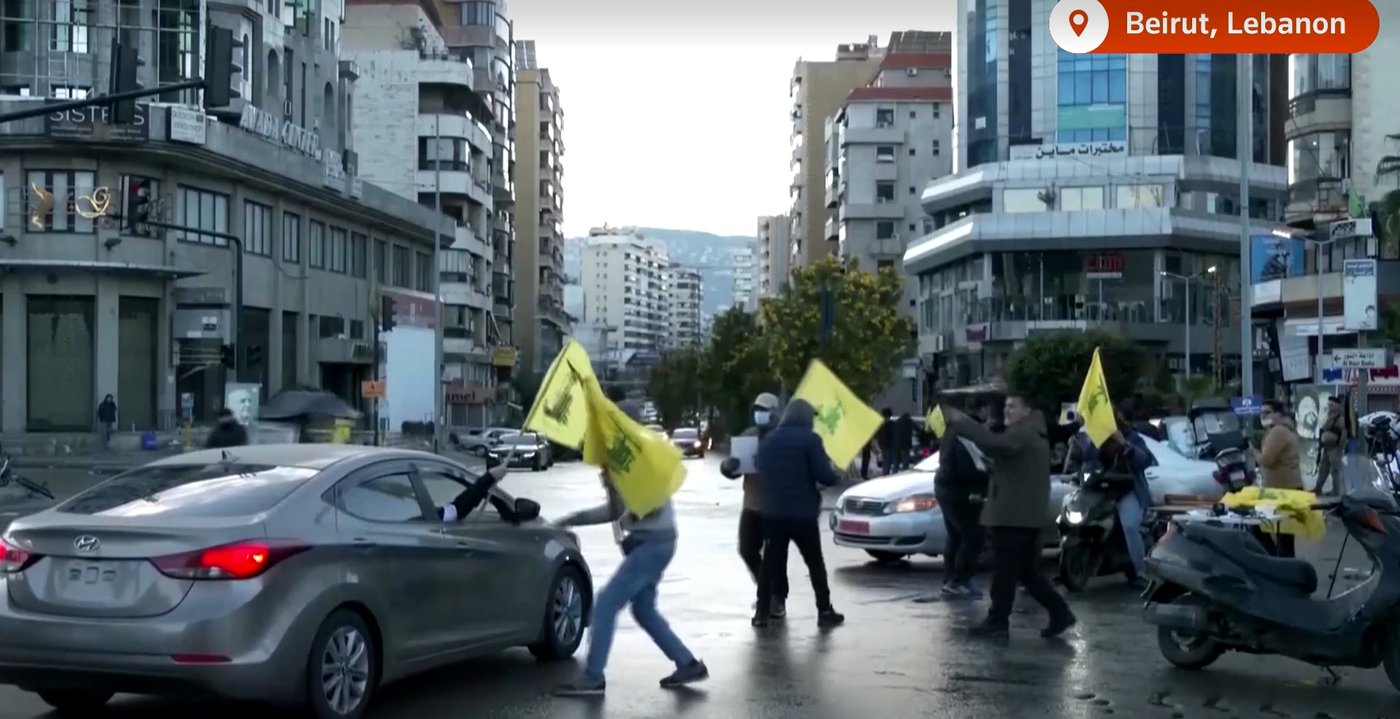 האווירה בלבנון: חגיגות, דגלי חיזבאללה - ותחושת ניצחון 