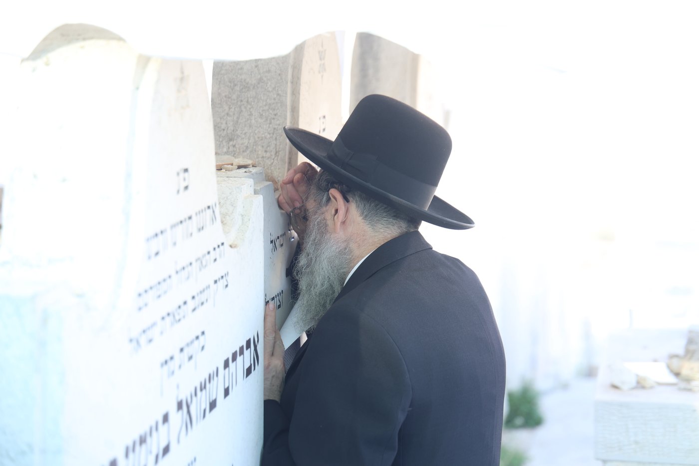 הילולת הרה"ק רבי עקיבא סופר זיע"א גאב"ד פרעשבורג 