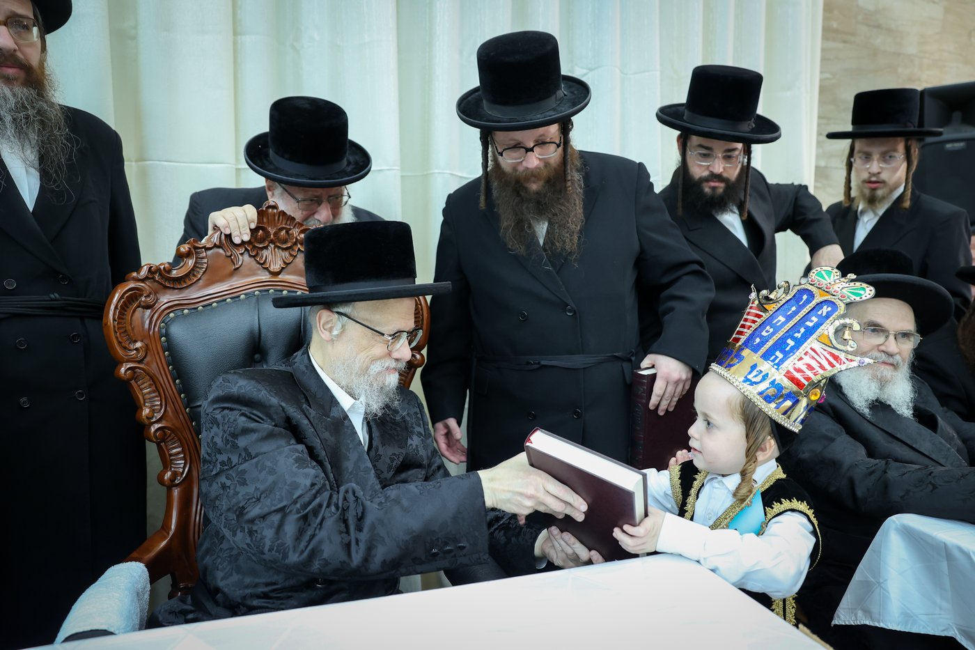 מסיבת חומש בת"ת 'סערט ויז'ניץ' בחיפה