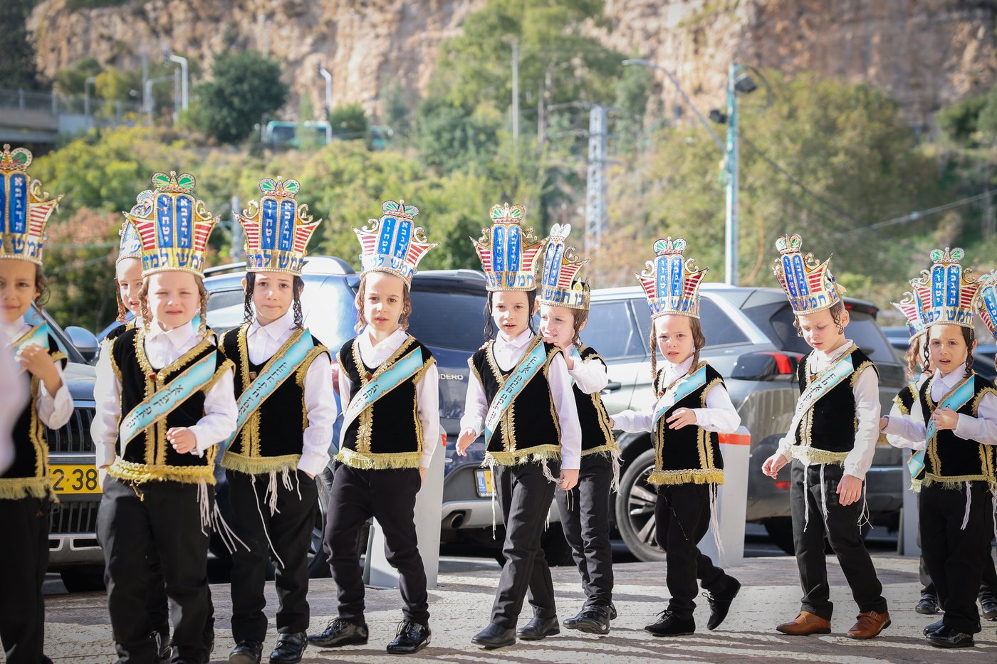 מסיבת חומש בת"ת 'סערט ויז'ניץ' בחיפה