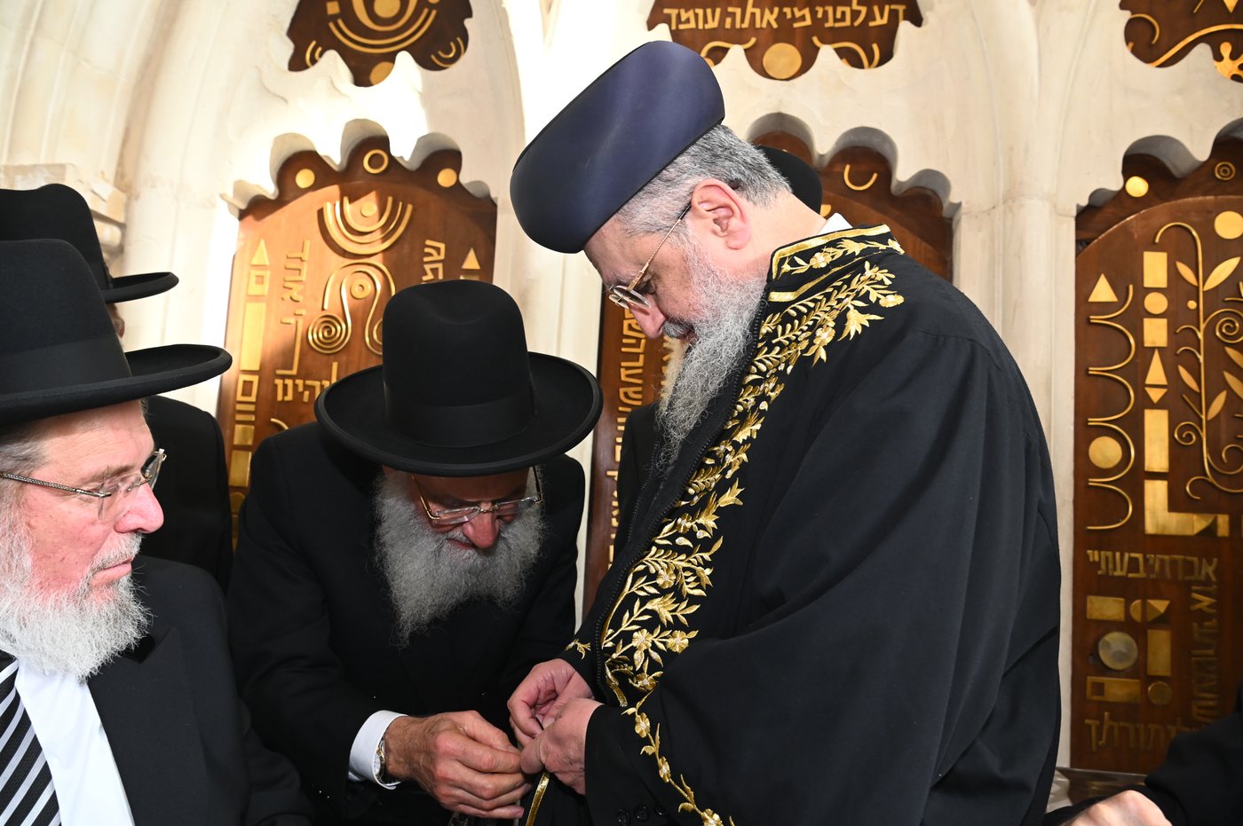 הכתרת הראש"ל הגאון הרב דוד יוסף