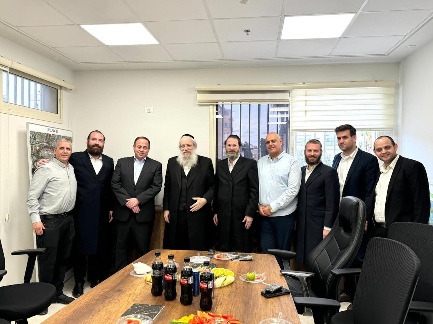 בפגישה עם ראש העיר, הרב חנוך זייברט, נדונו סוגיות שונות של השירות האזרחי ובמאות מתושבי העיר המתנדבים לשירות