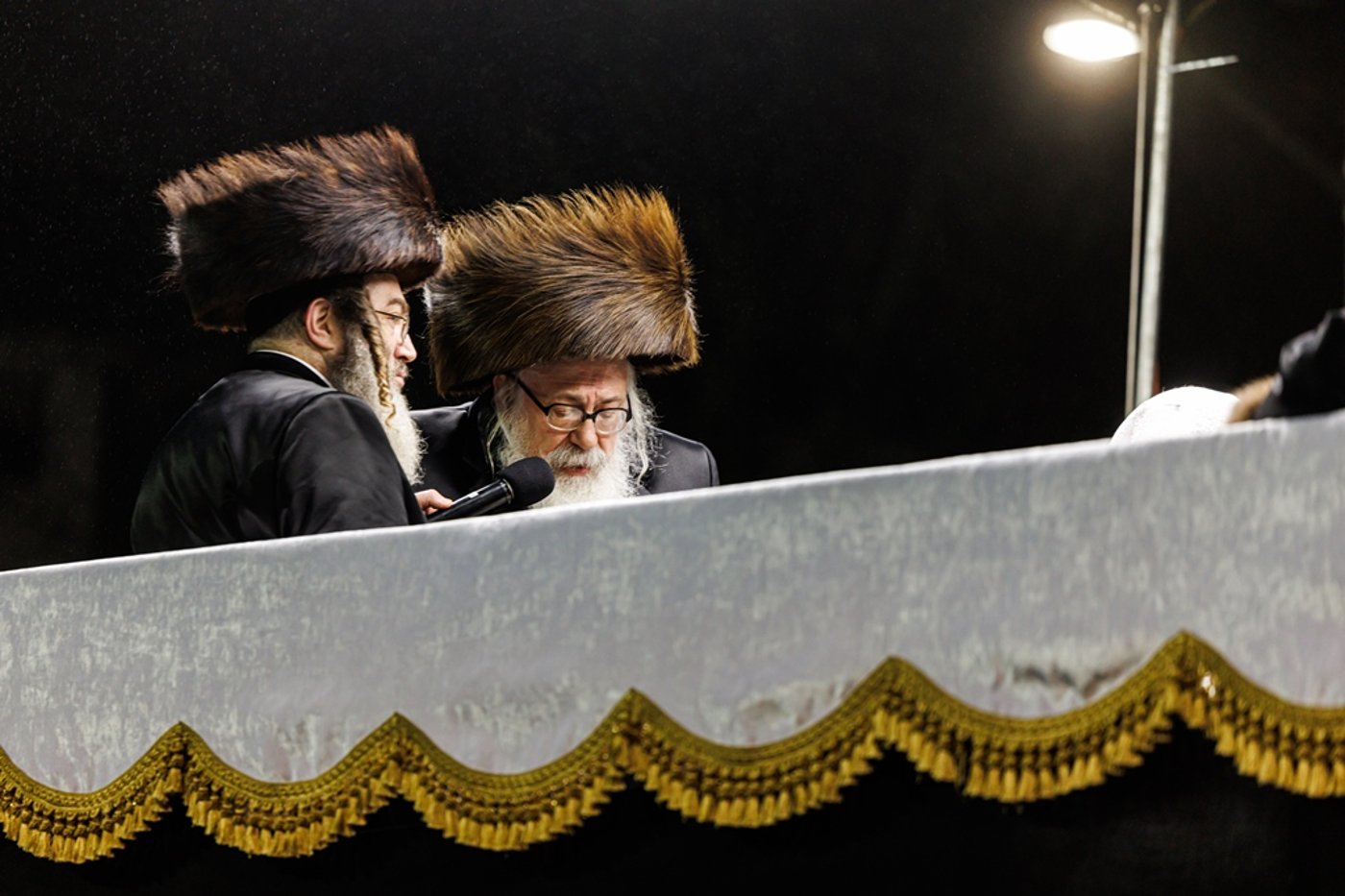 מעמד החופה בנישואי נכד האדמו"ר מסאטמר