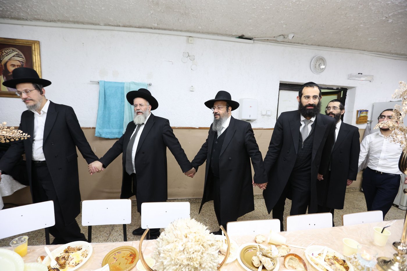 מסיבת חנוכה בישיבת תפארת שלמה