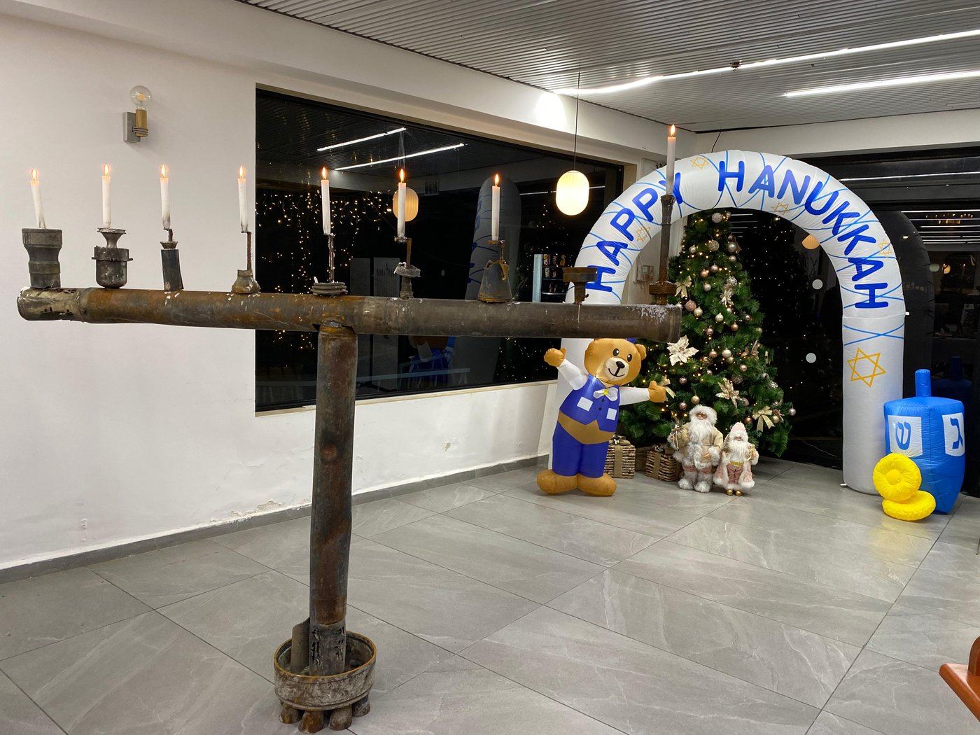 המשפחות השכולות השתתפו בהדלקה ב"חנוכיית הרקטות"
