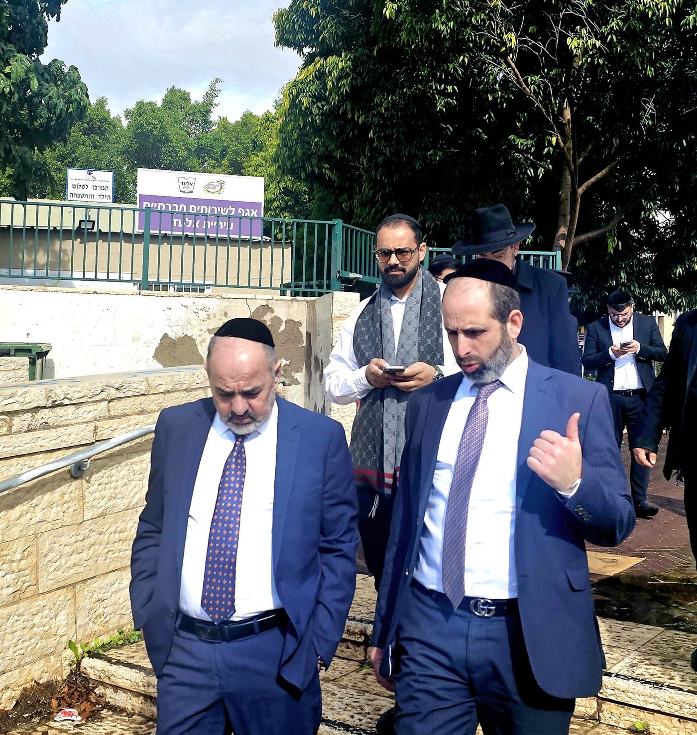 שר הרווחה- יעקב מרגי בביקור באלעד, מכריז על הקמת קמפוס חדש לאגף הרווחה