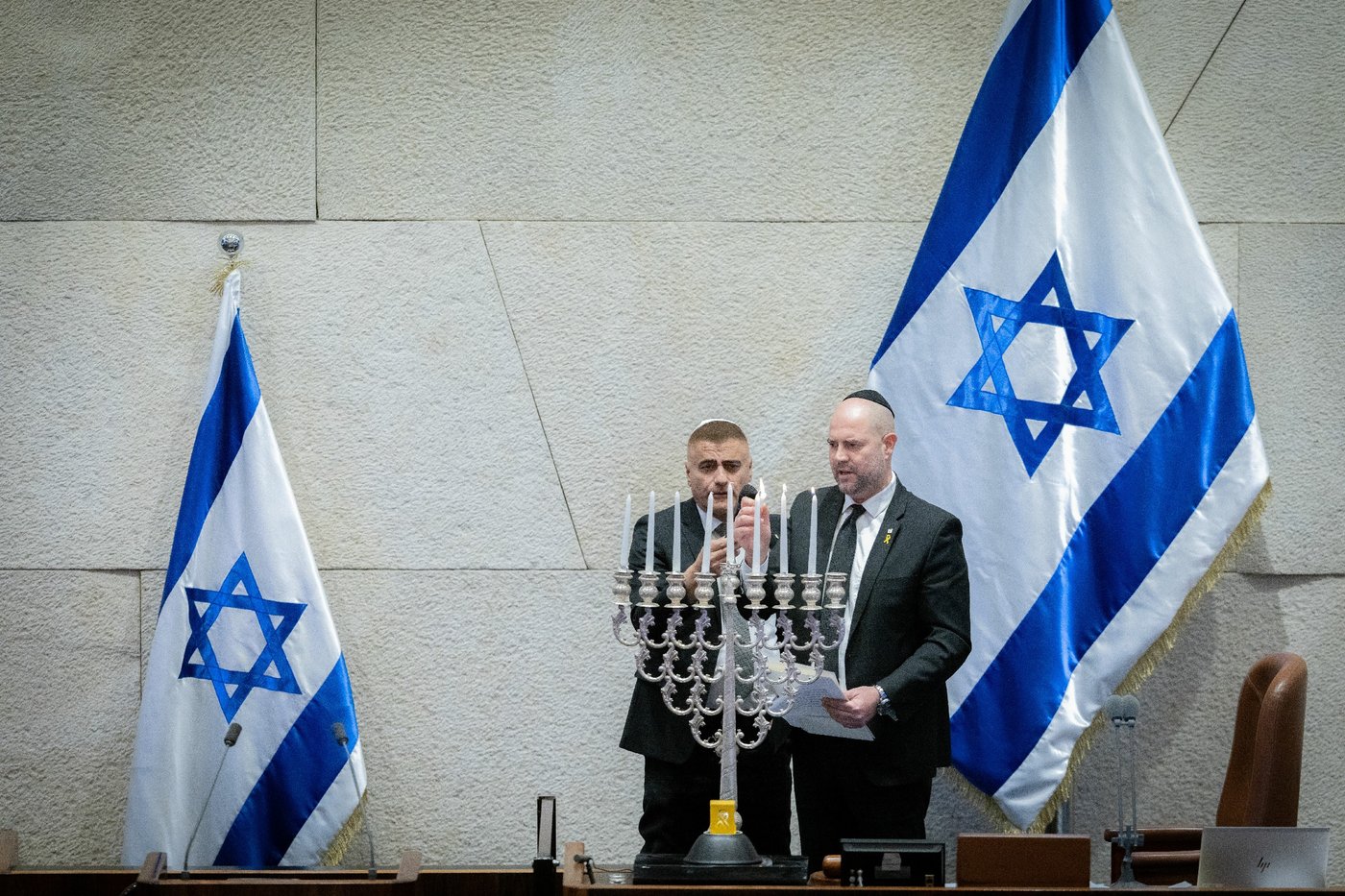 הדרמה הפוליטית במליאת הכנסת