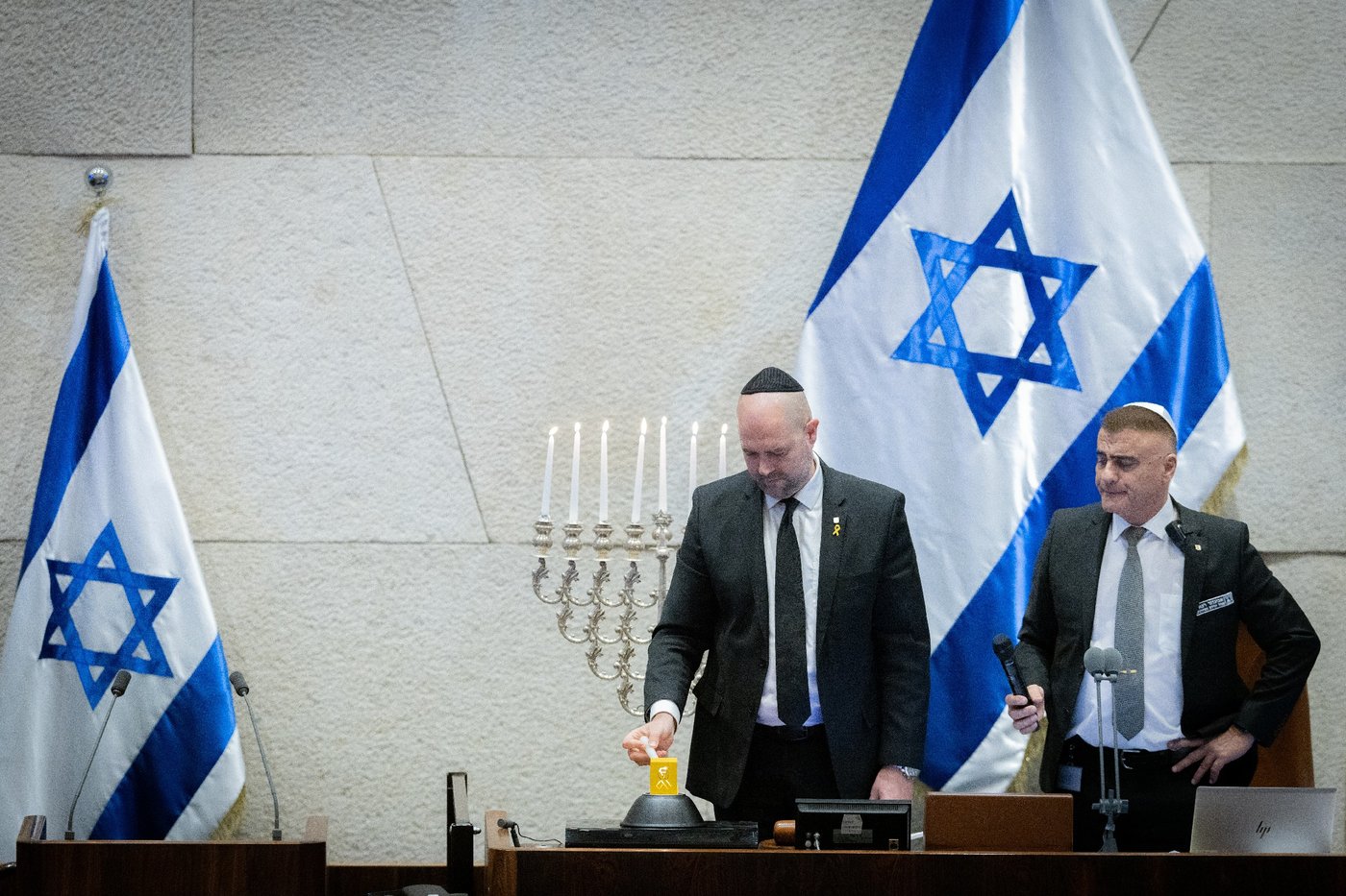 הדרמה הפוליטית במליאת הכנסת