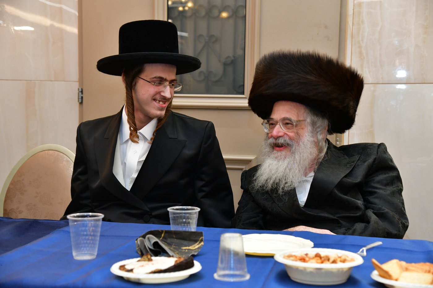 שמחת אירוסי נכדת האדמו"ר מחוג חתם סופר