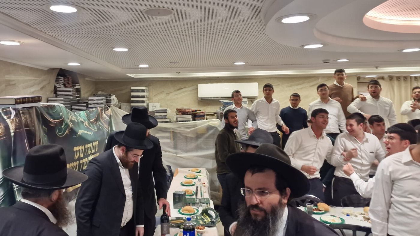 סיום סדר מועד