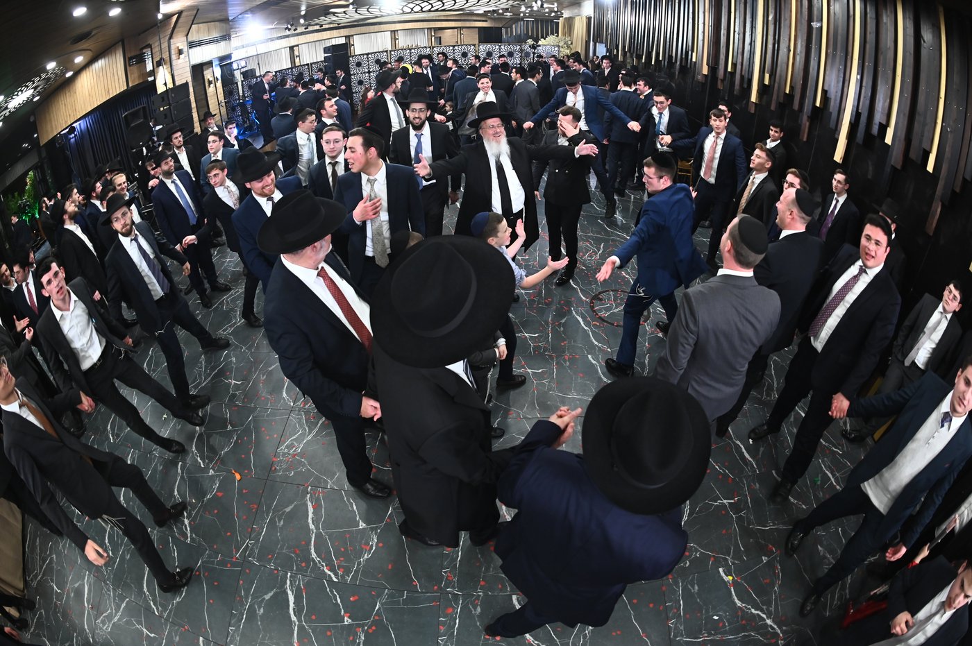 שמחת נישואי נכדת הגאון רבי בן ציון אזרחי