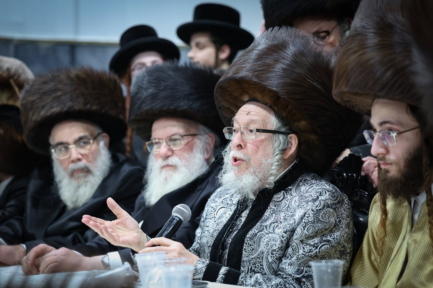 שבת אופריף לבן הגה"צ רבי אלימלך בידרמן
