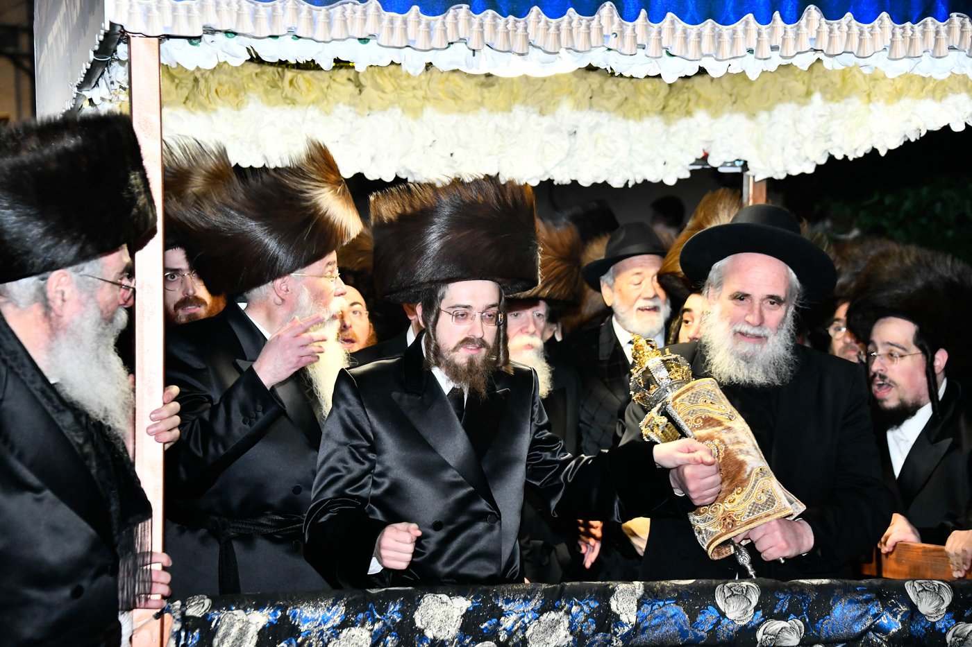 הכנסת ספר תורה בחצה"ק סאדיגורה