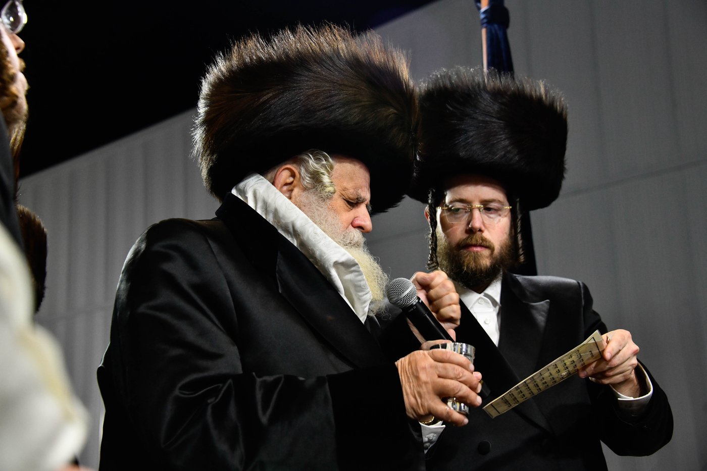 שמחת בית קרעטשניף - תולדות אהרן - קאסוב ויז'ניץ